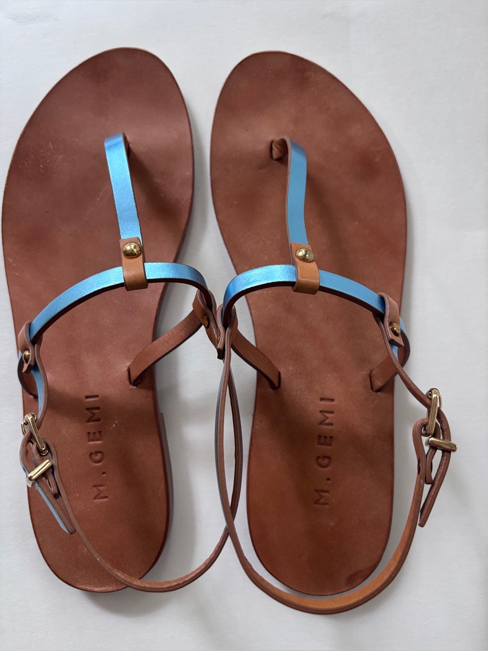 M. Gemi T Strap Flat Sandals  w/Iridescent Blue and Brown Leather Straps